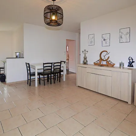 度假居 1 Bedroom Awesome In